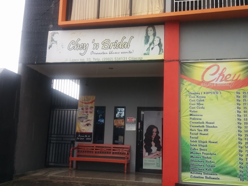 Cahaya Kulit Cerah di Jantung Cilacap: ALVI SALON